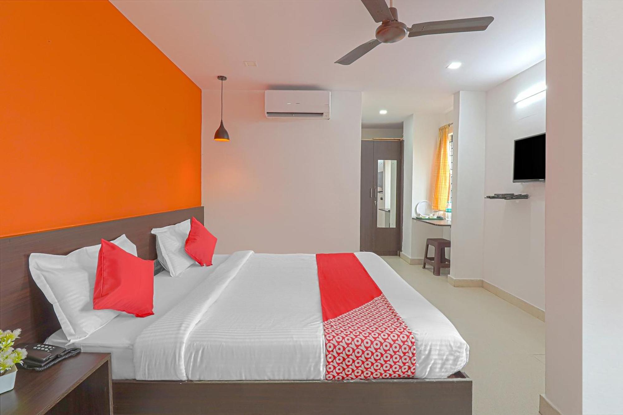 Super Hotel O Blooms Residency Near Baiyappanahalli Metro Station Bangalore Exterior photo